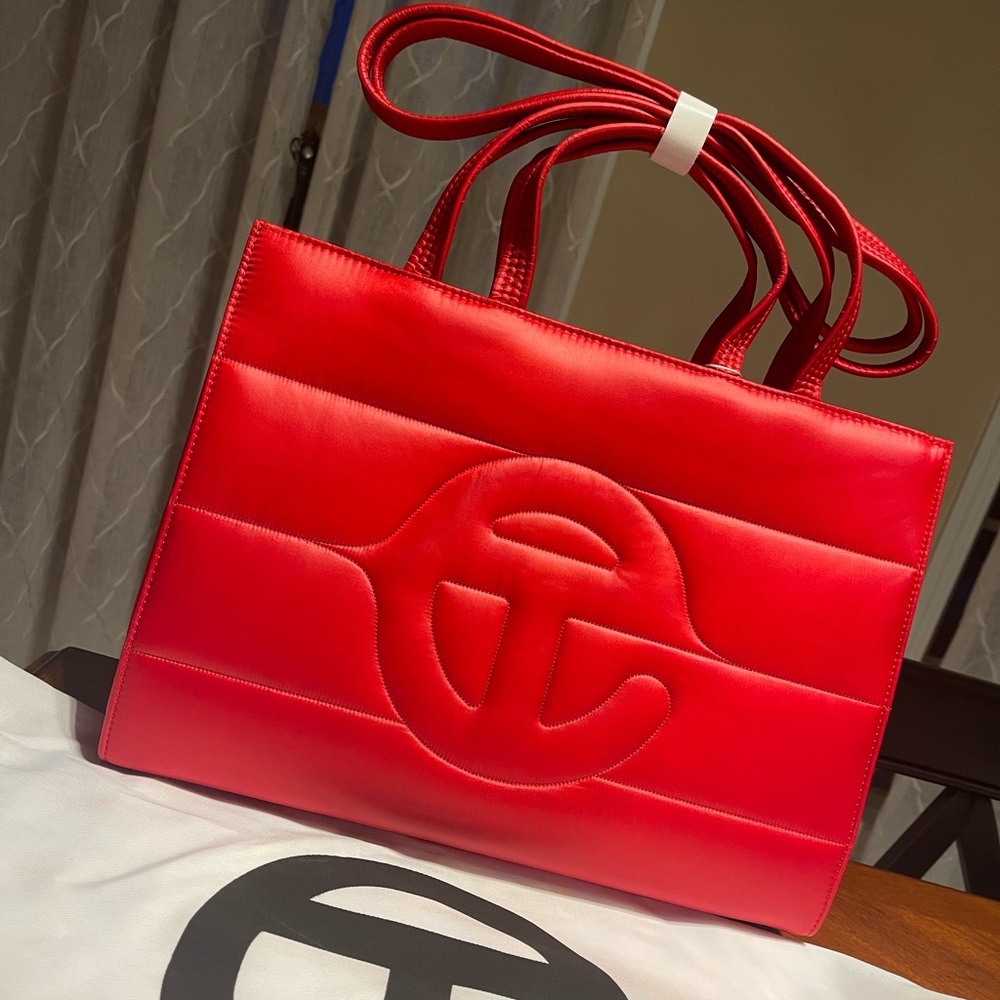 Brand New Telfar Puff/Puffer Bag in Red! SOLDOUT ONLINE